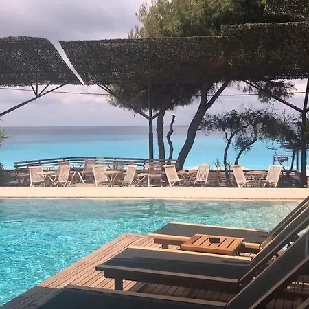 Διαμέρισμα Kathisma Beach *